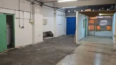 Local comercial en venta en Agra Do Orzán-O Ventorillo - Más