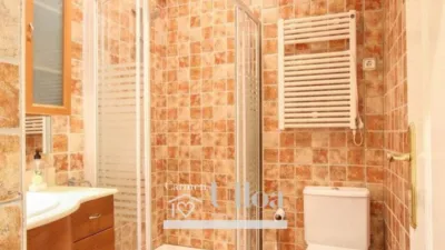 Apartment on Calle de Gerona photo 17