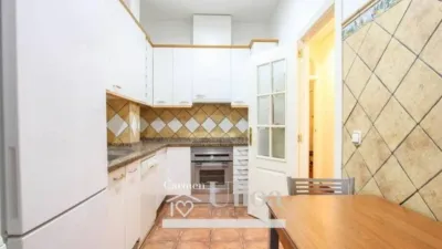 Apartment on Calle de Gerona photo 9