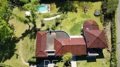 Chalet in Barrio Jaitzubia photo 3