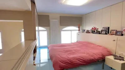 Piso en venta en Carrer de Móra d'Ebre, cerca de Carrer del Beat Almató, La Salut (Distrito Gràcia. Barcelona Capital) de 630.000 €