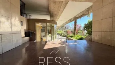 Piso en venta en Camino de Marbil, Antiguo Ondarreta (San Sebastián - Donostia) de 850.000 €