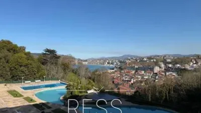 Piso en venta en Camino de Marbil, Antiguo Ondarreta (San Sebastián - Donostia) de 850.000 €