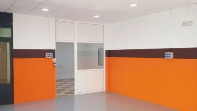 Local comercial en alquiler en Avenida de Europa, Lorca de 1.200 €<span>/mes</span>