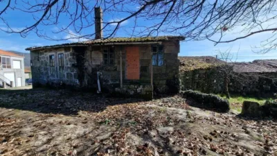 Rustic house in A Carballeira (Xunqueira de Espadanedo) photo 4