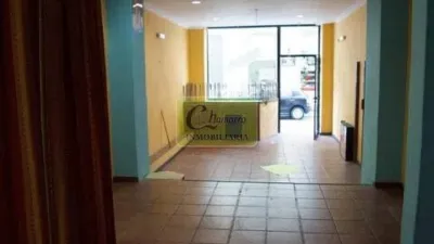 Local comercial en alquiler en Centro - Más