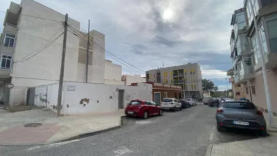 Terreno en venta en Calle de La Armada Espanola 49 (D) - Vista 3