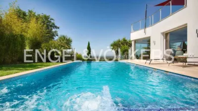 Chalet in Palau-Saverdera photo 9