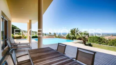 Chalet in Les Torroelles photo 11