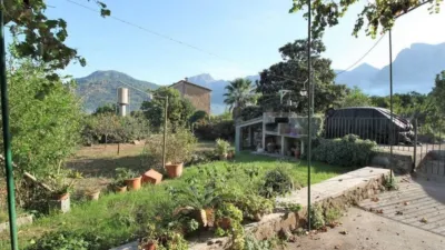 Rustic house on the street photo 6
