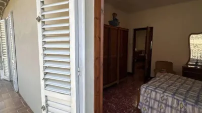 Chalet in Castellfollit de la Roca photo 19