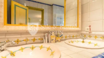 House in Canyelles-La Montgoda photo 28