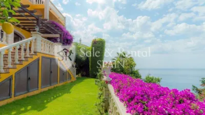 House in Canyelles-La Montgoda photo 47