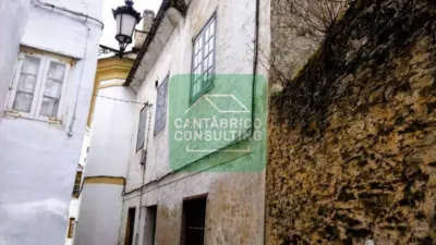 Casa adosada en venta en Calle de Covadonga - Más