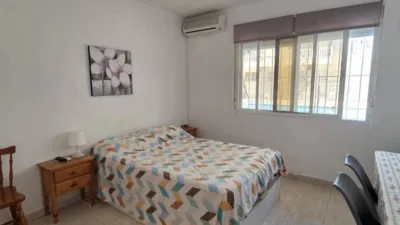Apartment on Calle de la Loma photo 12
