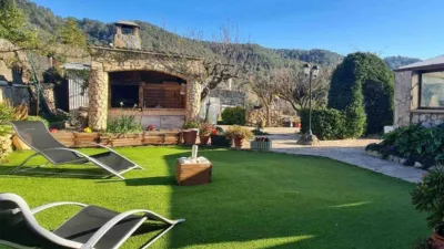Chalet in Vallirana photo 2