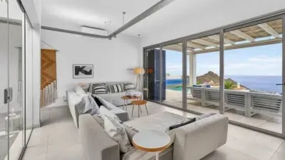 Chalet on Melilla Street photo 3