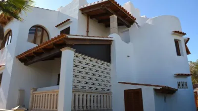 Chalet in Santanyí photo 2