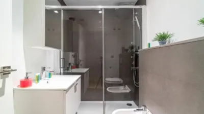 Apartment on Calle de San Fernando photo 16