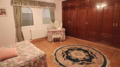 House in Urbanizations photo 19