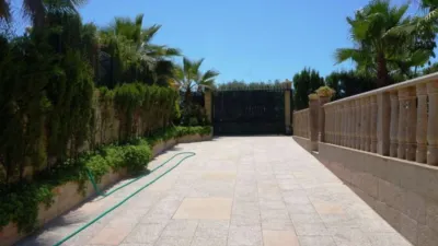 House in Urbanizations photo 20