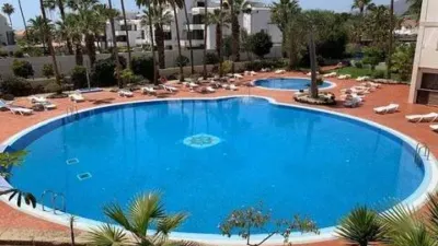 Piso en venta en Avenida Santiago Puig, Playa de Las Américas (Arona) de 320.000 €
