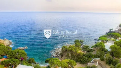 Villa in Lloret de Mar photo 2