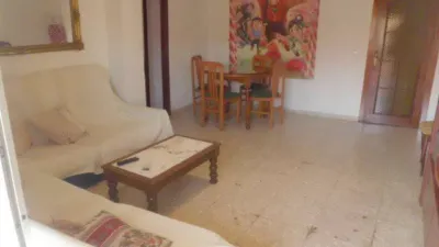 Piso en alquiler en Vista Alegre-Parque Cruz Conde, Vista Alegre-Parque Cruz Conde (Córdoba Capital) de 800 €<span>/mes</span>