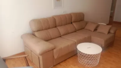 Piso en alquiler en Calle Avenida Juan Carlos I, Centro (Distrito Núcleo Urbano. Elx - Elche) de 700 €<span>/mes</span>