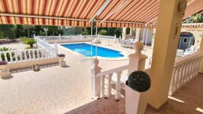 Casa – Catral - Más
