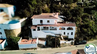 House on Carrer d'Antoni Canals photo 4