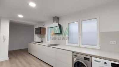 Apartment in Ourense Capital photo 4