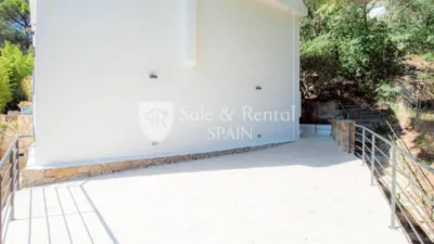 Apartment in Canyelles-La Montgoda photo 15