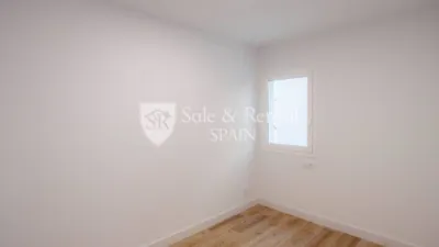 Apartment in Canyelles-La Montgoda photo 8