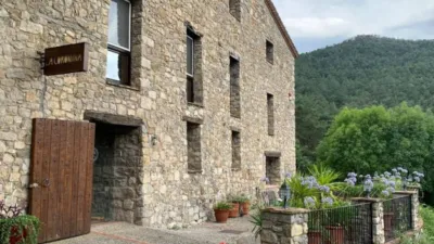 Rustic house in La Vall de Bianya photo 13