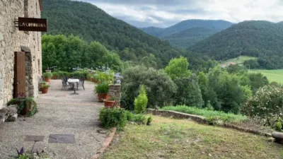 Rustic house in La Vall de Bianya photo 2