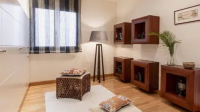 Apartment in Centre photo 8