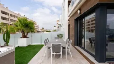 Casa – Orihuela, Capri I, Entrenaranjos - Más