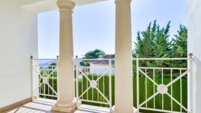 Villa on Carrer Illa Mallorca photo 14