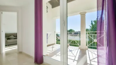 Villa on Carrer Illa Mallorca photo 24