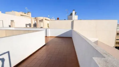 Apartment on Calle de Ramón Gallud photo 12