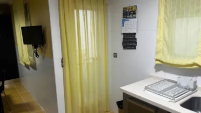 Casa adosada en venta en La Gineta - Vista 3