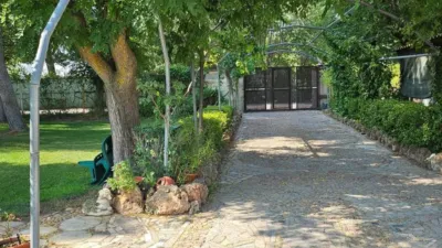 Casa – Albacete, Urbanización Pinares del Júcar - Más