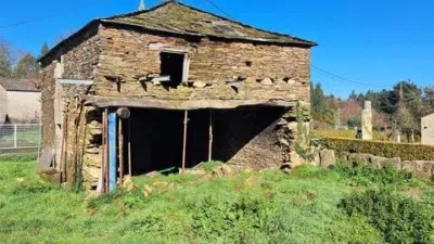 Rustic house in Begonte photo 4