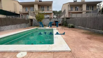 Chalet in Canyelles photo 11