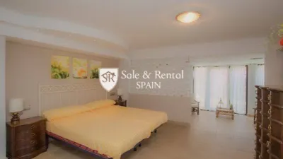 Villa in Lloret de Mar photo 17