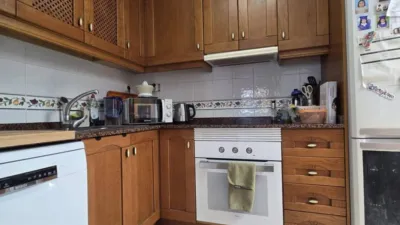 Terraced house on Calle Gotzone Mora photo 11