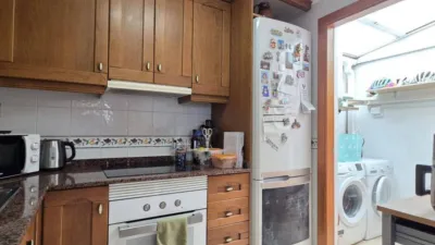 Terraced house on Calle Gotzone Mora photo 12