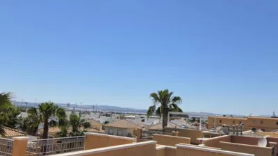 Terraced house on Calle Gotzone Mora photo 30