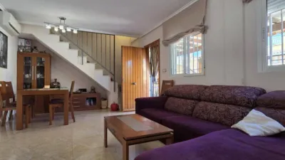 Casa – Torrevieja, Urbanización El Chaparral - Más